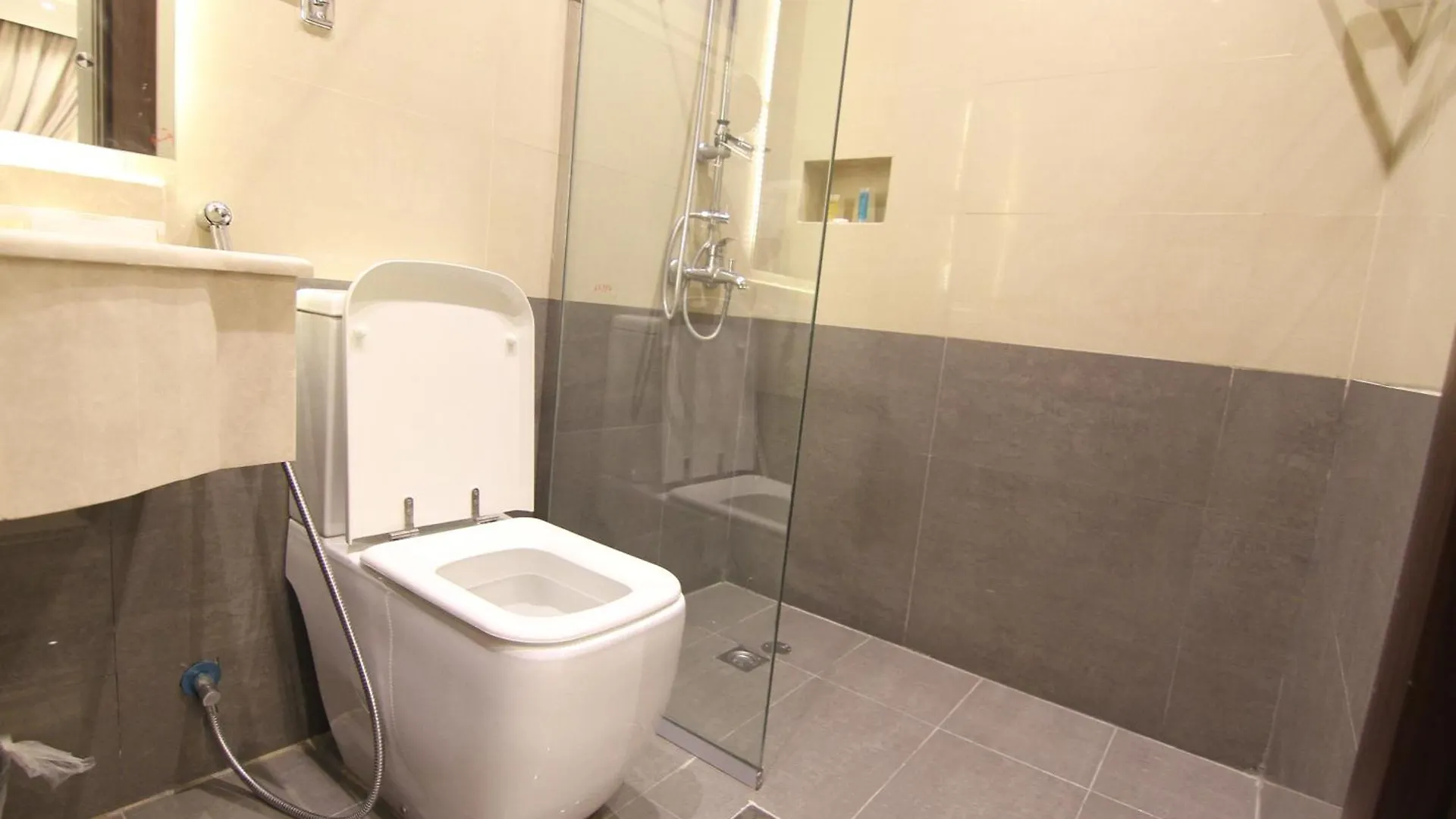 Aparthotel East Diamond Serviced Apartments Jeddah Saudi Arabia